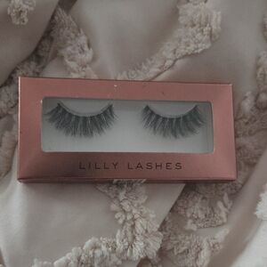 Lilly Lashes-Gaia